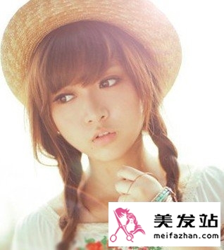 优雅甜美韩式发型扎法