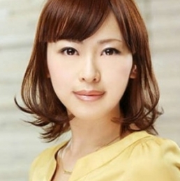 2013流行发型:职场扎发发型 职场女性必