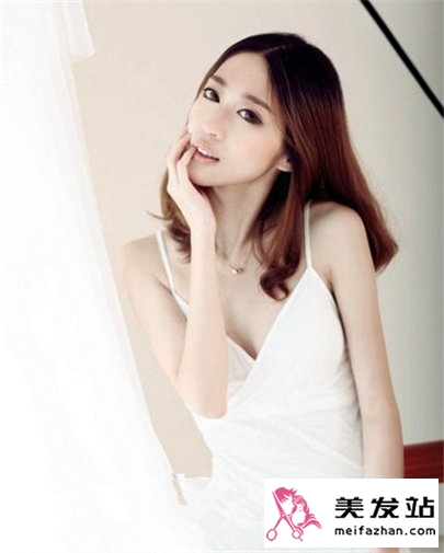女生最新流行发型 尽显青春甜美感觉