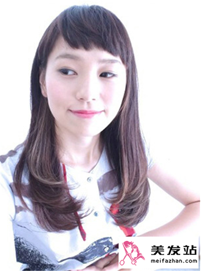 如何通过梨花头发型找回青春活力 亮丽梨花头与时尚搭配