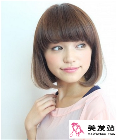 简单个性瞬间变成焦点 不容错过的女生短发发型