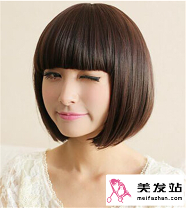 青春少女齐肩短发发型 尽显年轻风范