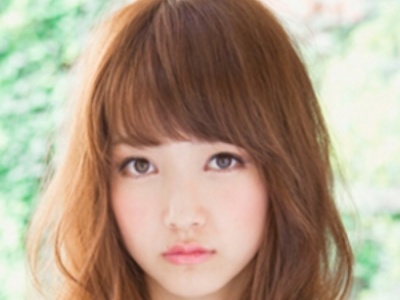 方脸女生适合什么发型 蓬松发型修颜提升气质感