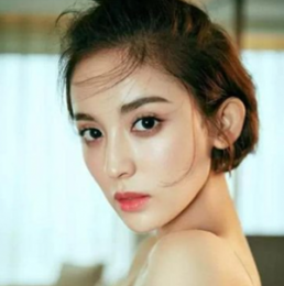 古力娜扎时尚发型集锦 轻松展现百变女