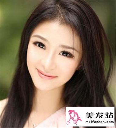 清新直发造型推荐 时尚感十足