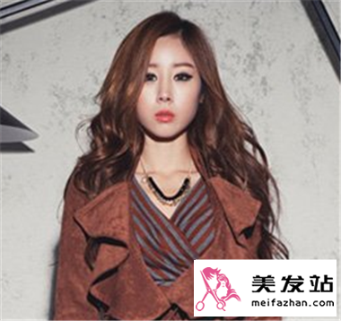 淑女卷发发型设计 简单打造温婉女