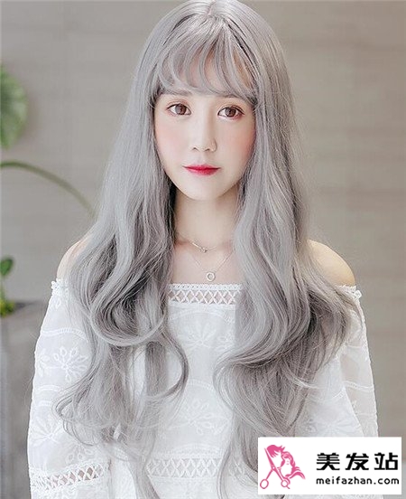 时尚亚麻灰卷发