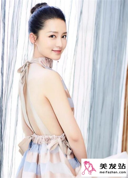 李沁古典丸子头