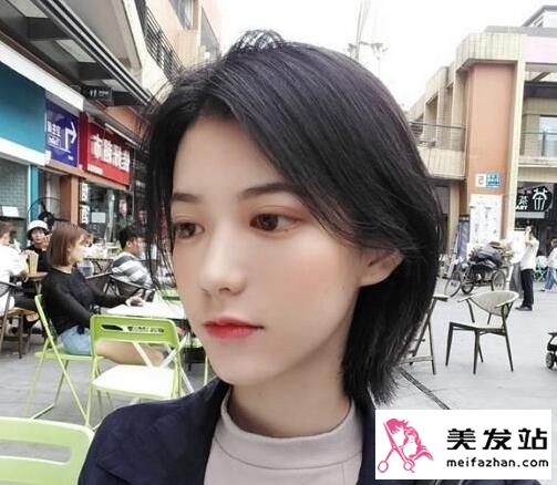 中分短发