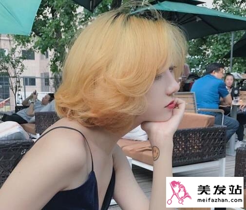 蓬松感短发