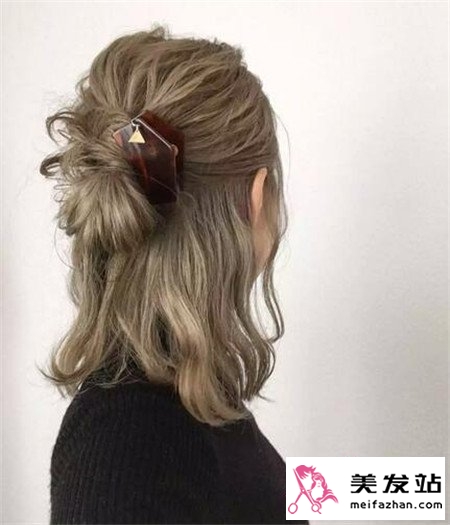 女白领发型