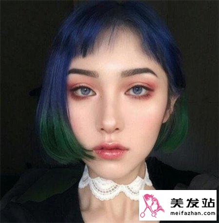 时尚眉上刘海造型