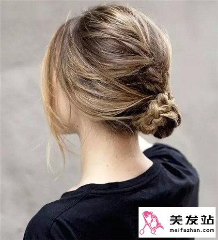 低发髻造型