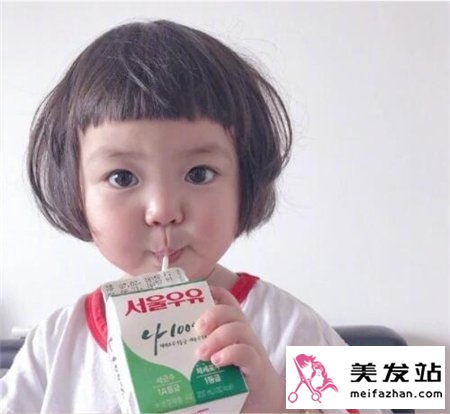 俏皮可爱短发设计
