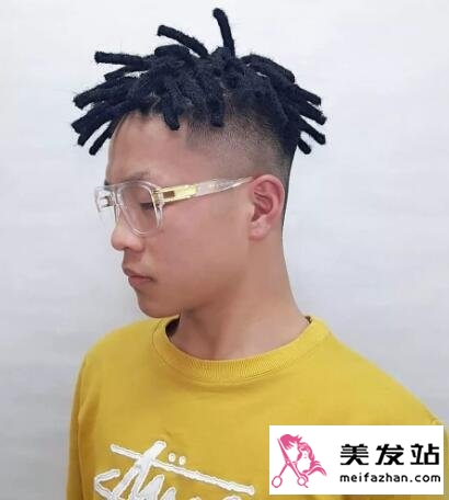 男生超短脏辫