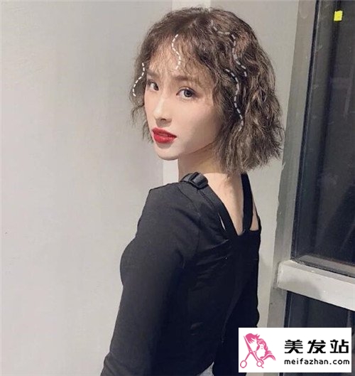时尚短发造型