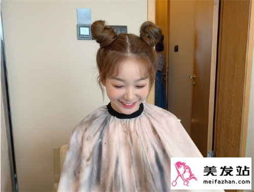 学生扎什么发型好看? 最受欢迎的五款时尚扎发