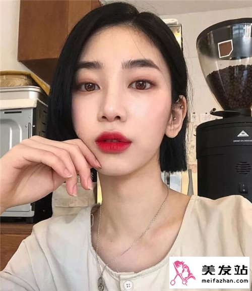 直短发