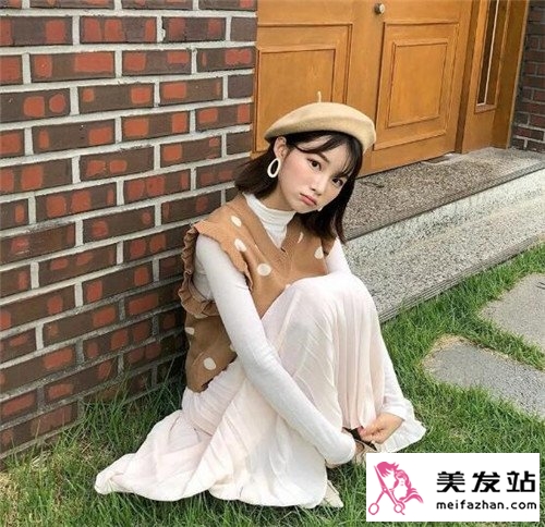 贝雷帽短发