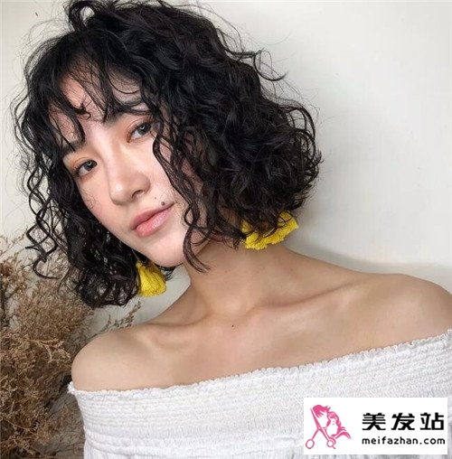 短发羊毛卷