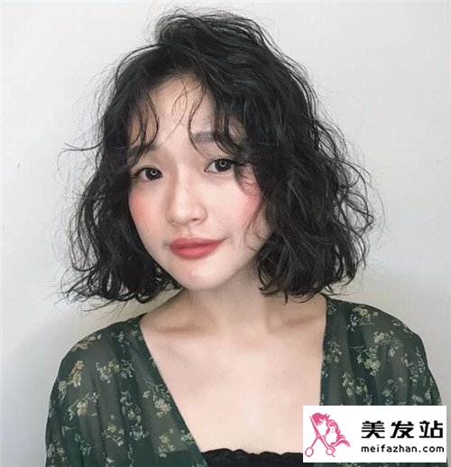 短发羊毛卷