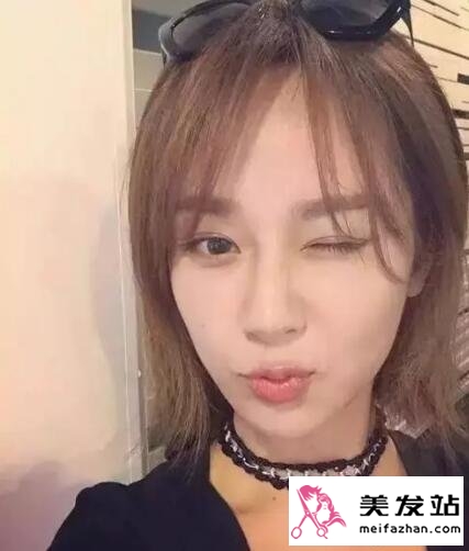 发际线高女生空气刘海