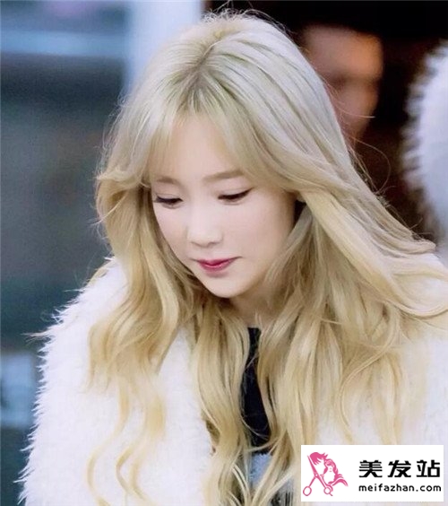 头发蓬松技巧