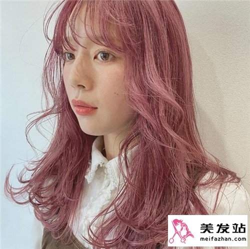 日系卷发粉紫色染发