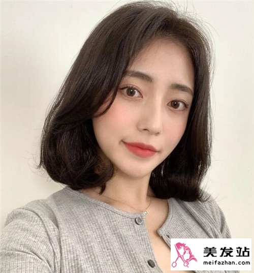 韩式卷发层次设计