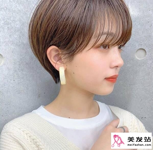 2021年热门短发发型