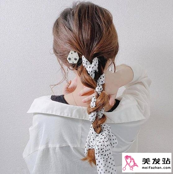 丝巾编发