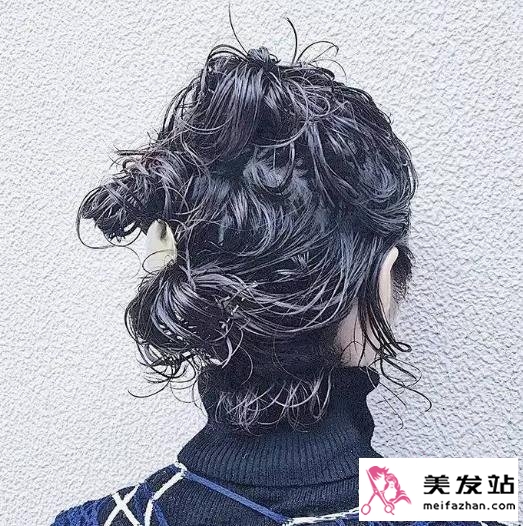 湿发丸子头