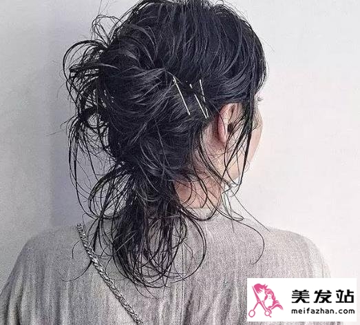 独特丸子头