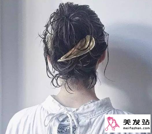 半湿头发