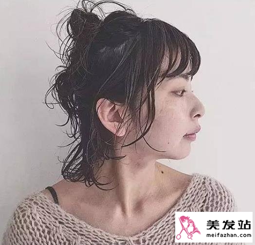 慵懒随性丸子头