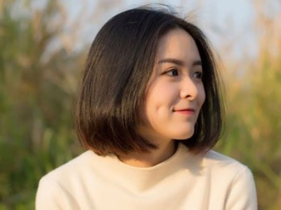 梨花头自己怎么吹 女生中分短发梨花头发型