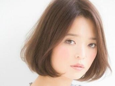 圆脸女生适合中分波波头吗 圆脸女生剪波波头好