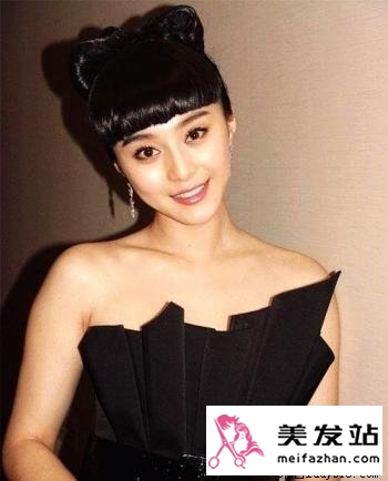 发型与耳饰的完美搭配