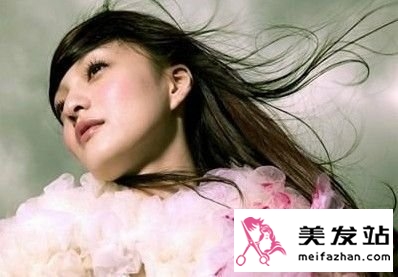 扫除这严重伤害您秀发的三种习惯