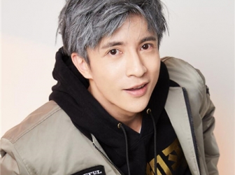 亚洲型男发型参考 各年龄段适合的发型 男士发型选择指南 亚洲型男发型参考 各年龄段适合的发型 男士发型选择指南