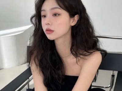 大脸圆脸女生发型推荐 蓬松羊毛卷超瘦脸又时尚
