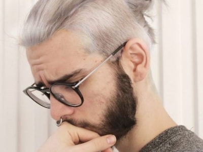 男生怎么扎头发好看 男生扎发造型盘点