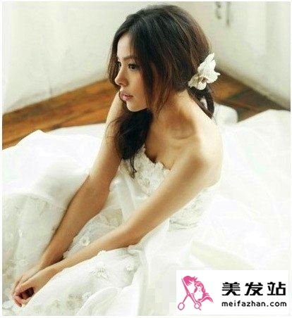 2013浪漫新娘发型设计  演绎浪漫婚礼