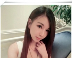 2013夏季女生流行直发发型　　快速增加MM异性缘