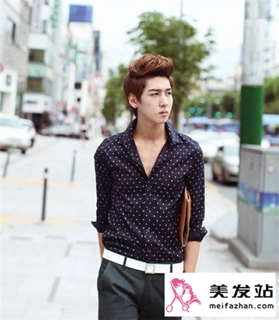 男生夏季时尚烫发发型 2014男生流行烫发