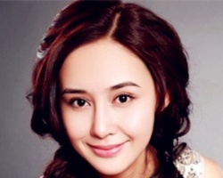 长发女生好看的扎发发型 浪漫发型自己就能扎