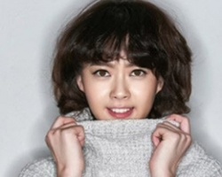 《请回答1994》女主演高雅拉时尚发型盘点