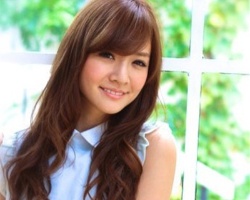 中长发女生超甜美发型推荐 甜美发型更新清新女神形象