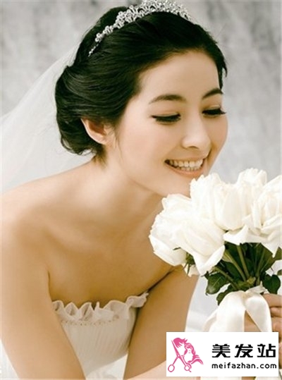 2014最新韩式新娘发型 打造幸福浪漫婚礼