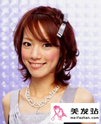 女性职场发型图片技巧 营造时尚知性美